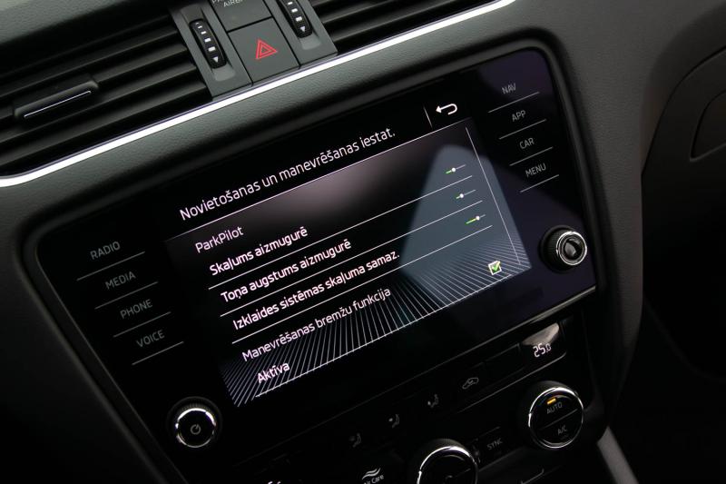 Skoda - Octavia - pic12