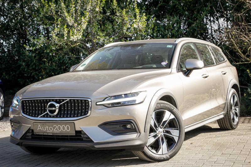 Volvo - V60 CROSS COUNTRY - pic4