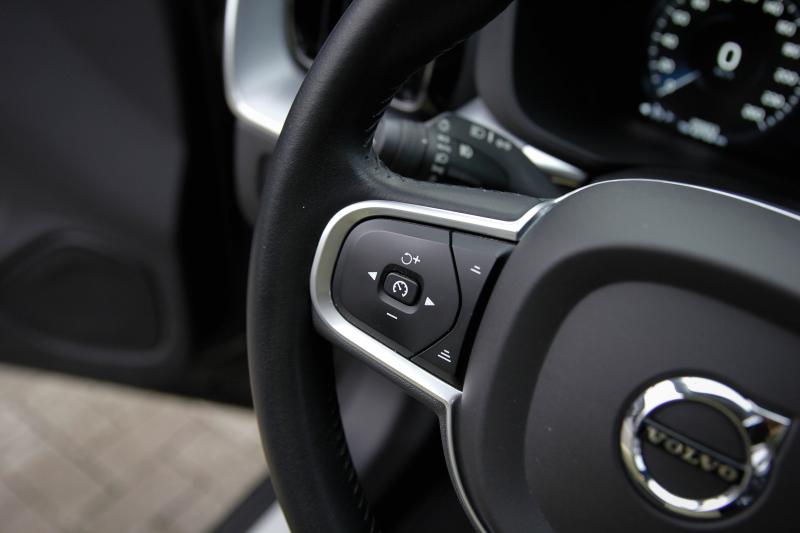 Volvo - XC60 - pic30