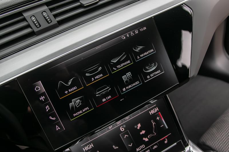 Audi - E-tron - pic19