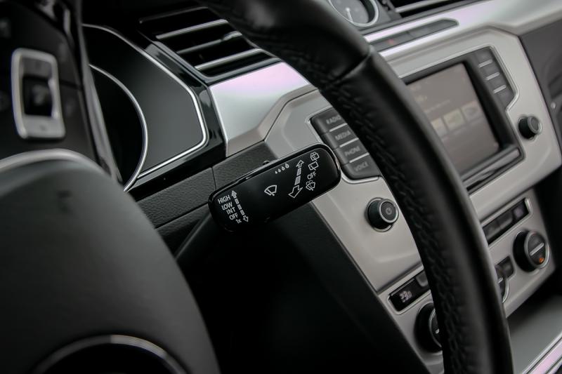 Volkswagen - Passat - pic27