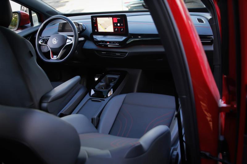 Volkswagen - ID4 GTX - pic19