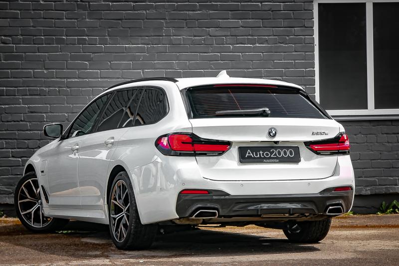 BMW - 530 - pic6