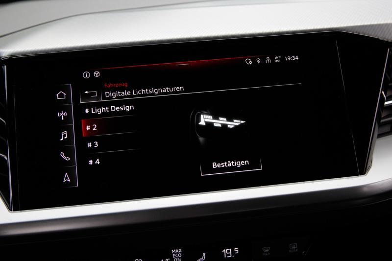Audi - Q4 - pic27