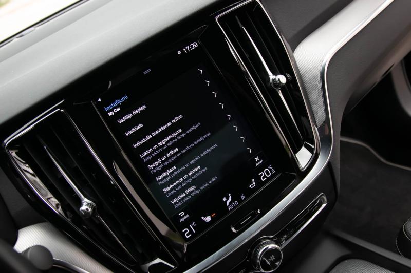 Volvo - S60 - pic49