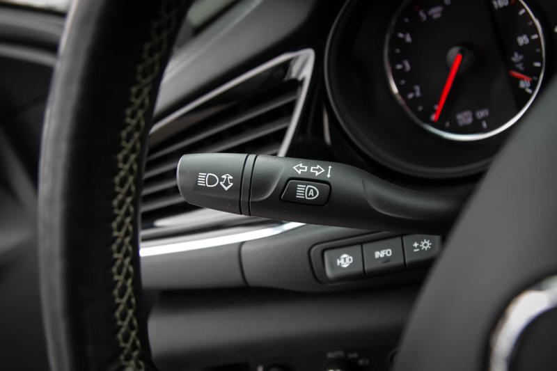 Opel - Insignia - pic34