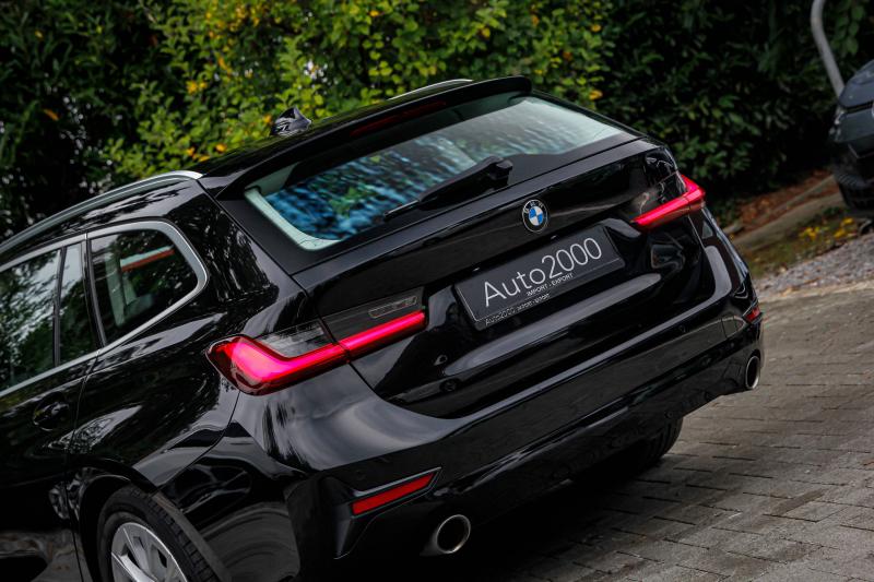 BMW - 320 - pic7