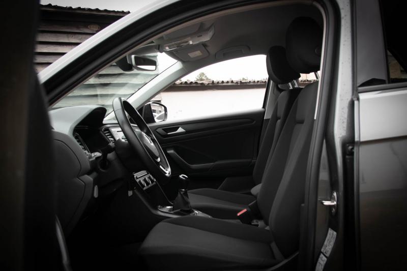 Volkswagen - T-Roc - pic10