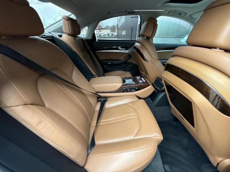 Audi - A8 - pic9