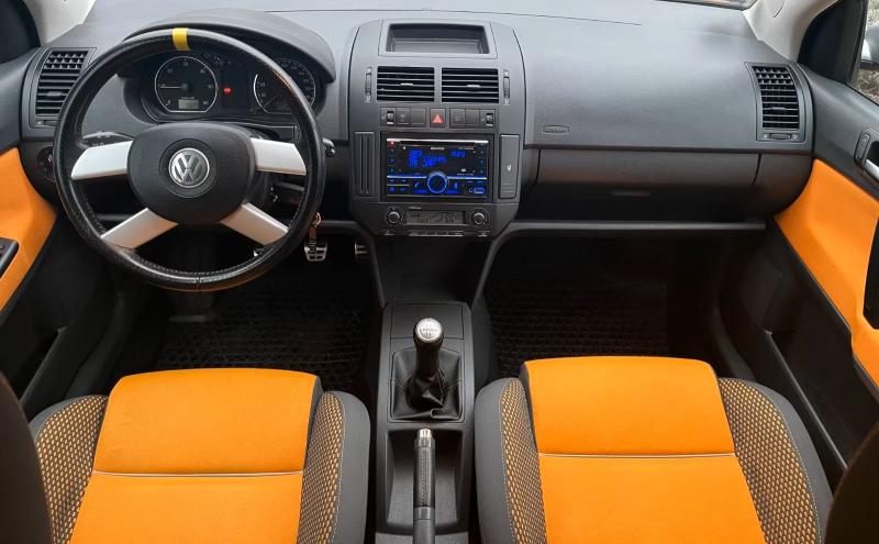 Volkswagen - Cross Polo - pic5