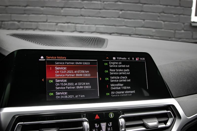 BMW - 320 - pic27