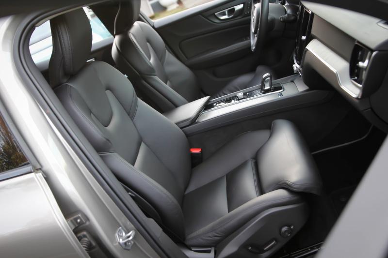 Volvo - V60 CROSS COUNTRY - pic15