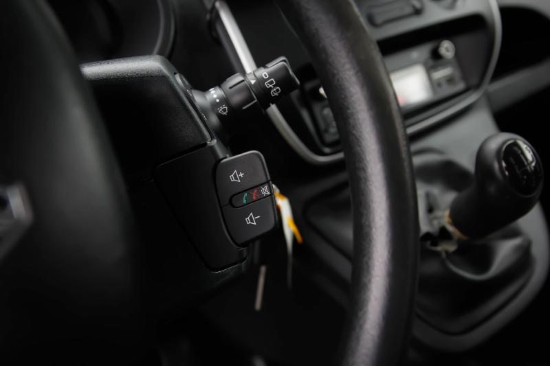 Renault - Kangoo - pic15