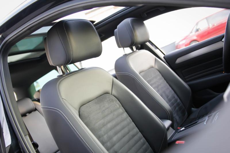 Volkswagen - Passat - pic4