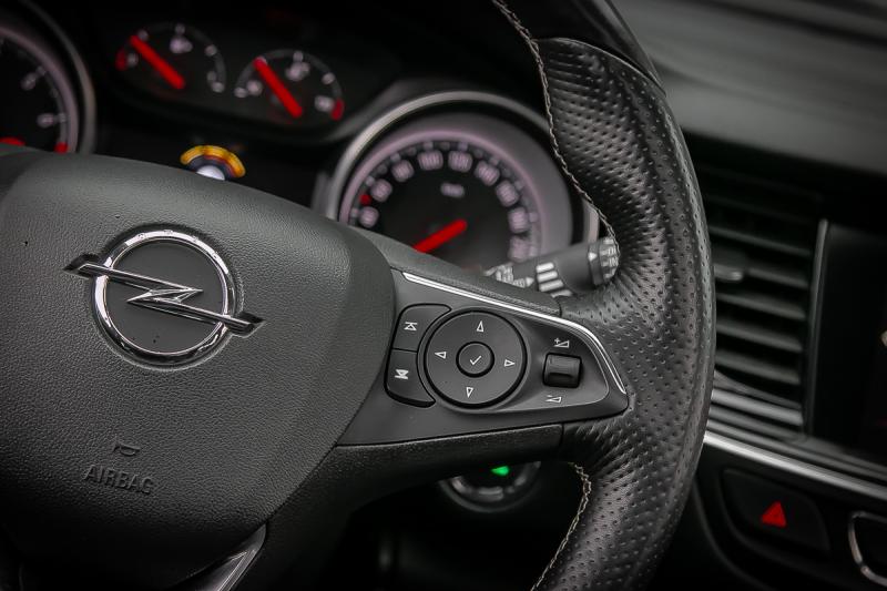 Opel - Insignia - pic12