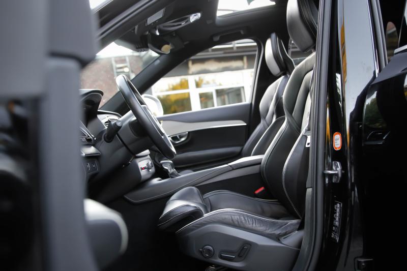 Volvo - XC90 - pic23