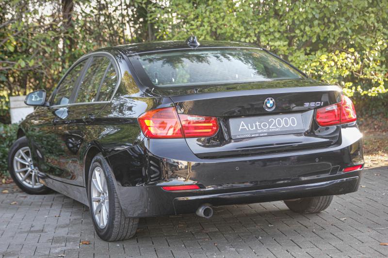 BMW - 320 - pic7