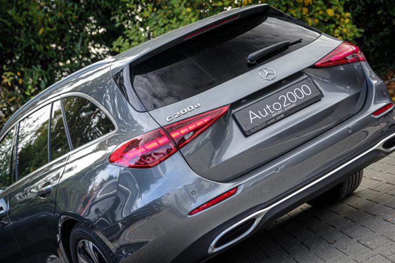 Mercedes - C200 - pic4