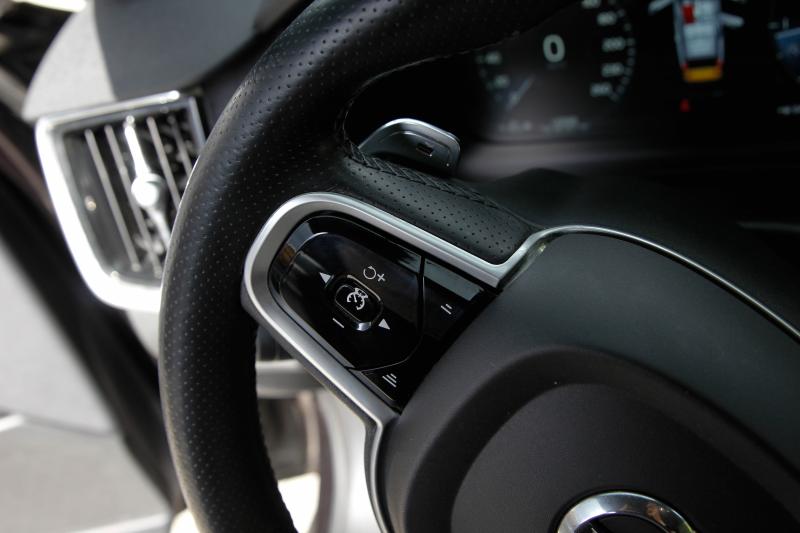 Volvo - V90 Cross Country - pic26