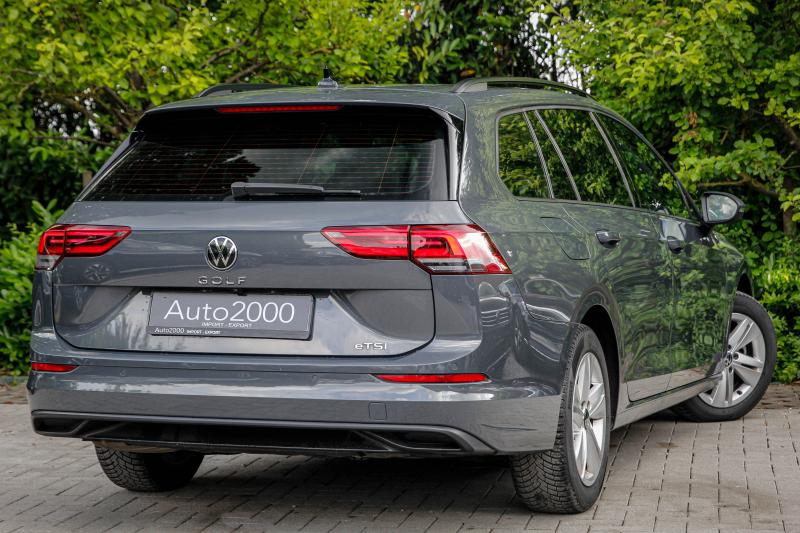 Volkswagen - Golf VIII - pic4