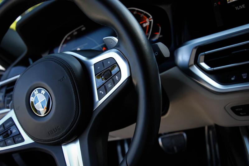 BMW - 320 - pic40