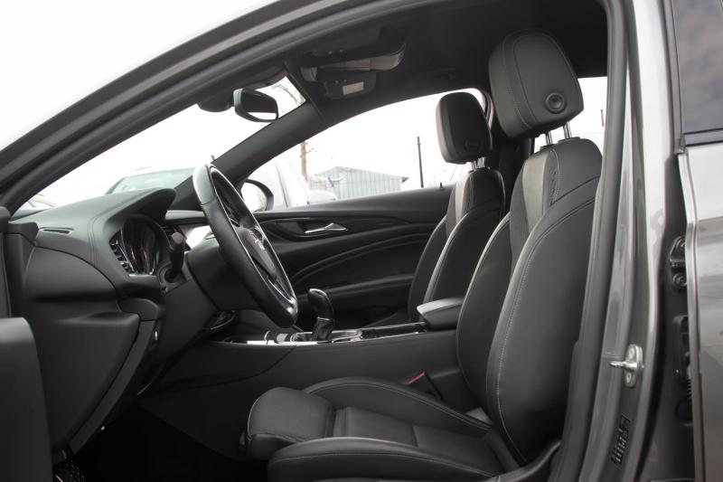 Opel - Insignia - pic26