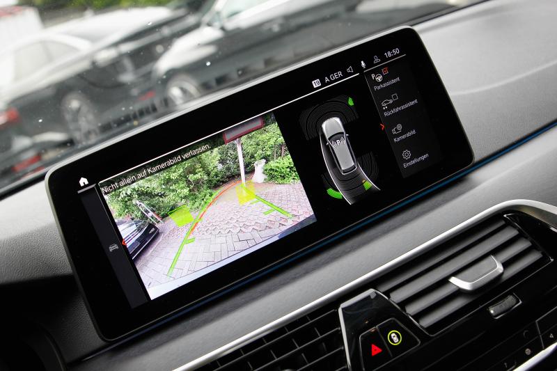 BMW - 530e - pic49
