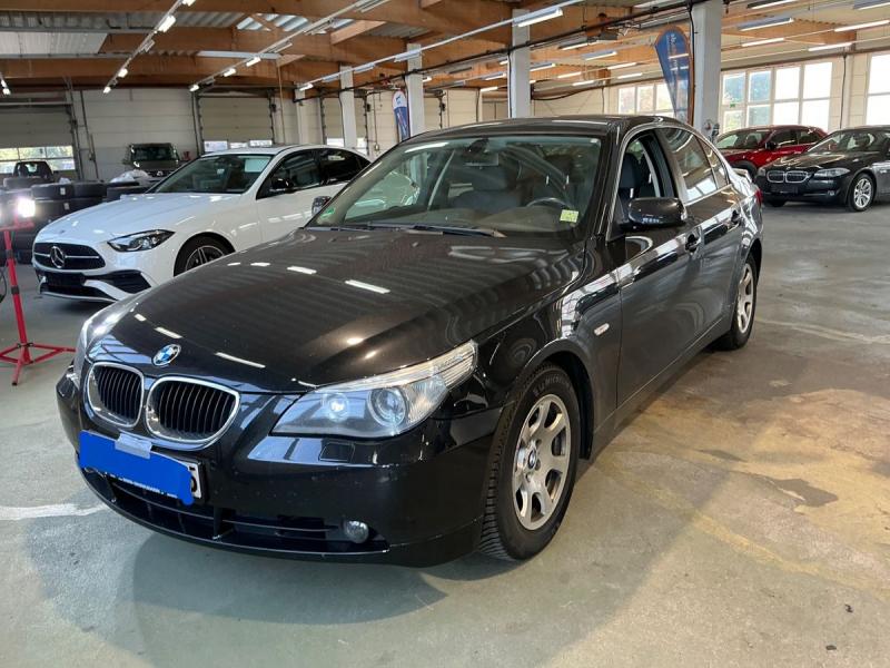 BMW 525