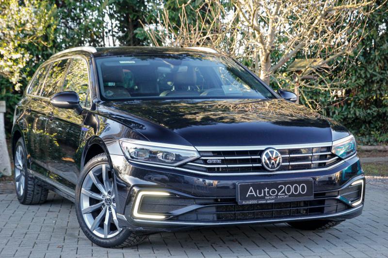 Volkswagen - Passat - pic8