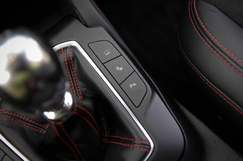 Ford - Kuga - pic26