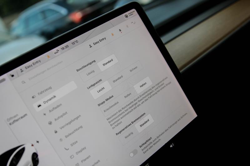 Tesla - Model3 - pic22