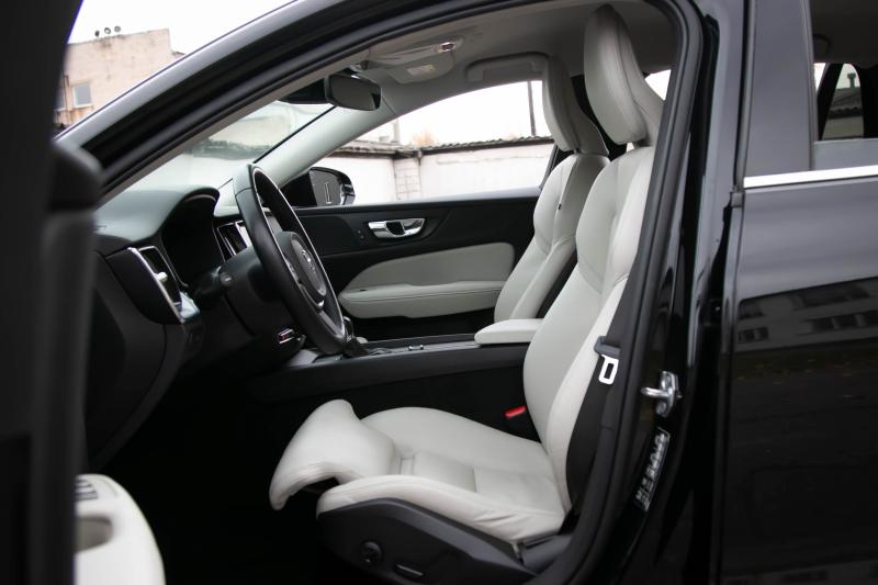 Volvo - V60 - pic8