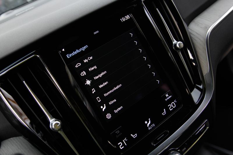 Volvo - V60 CROSS COUNTRY - pic34