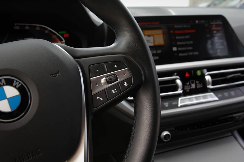BMW - 320 - pic34
