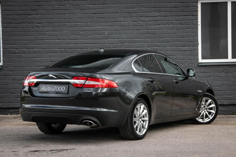 Jaguar - XF - pic7