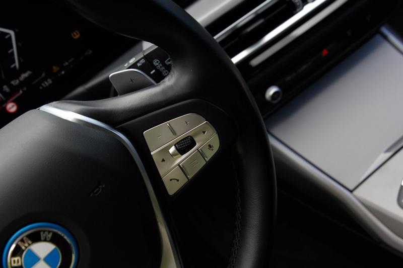 BMW - 320 - pic22