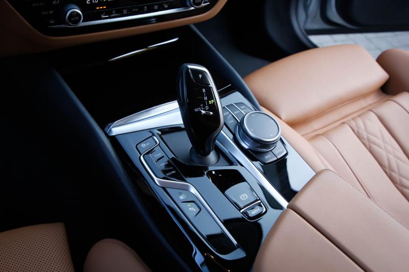 BMW - 530 - pic36