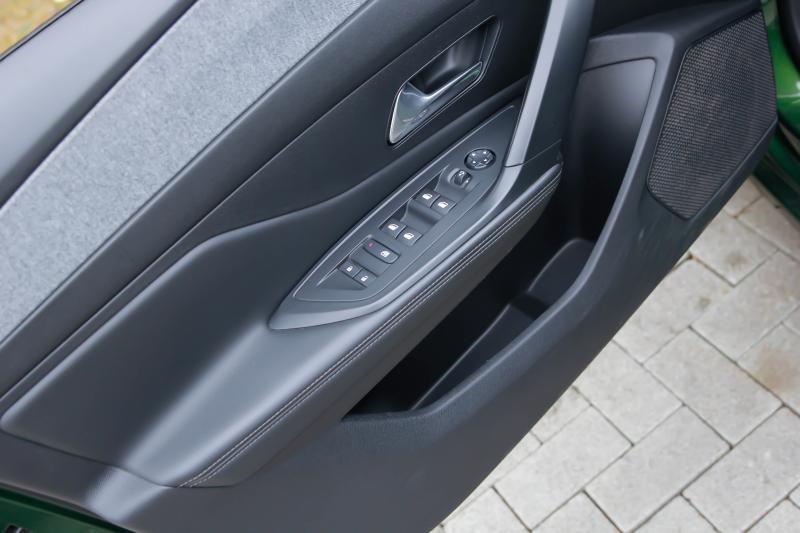 Peugeot - 308 - pic21