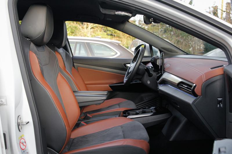 Volkswagen - ID4 - pic10