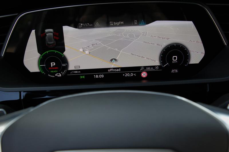 Audi - E-tron - pic26