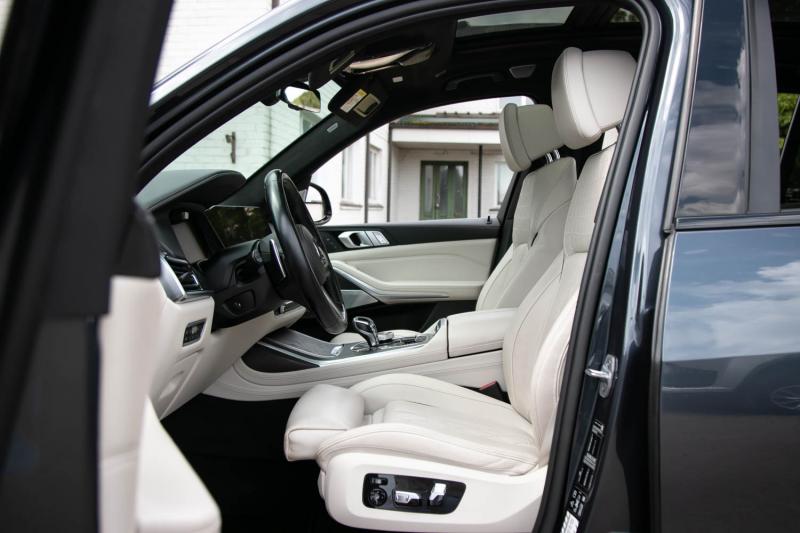 BMW - X7 - pic9