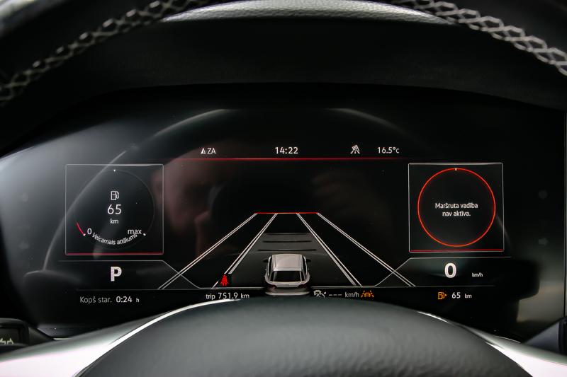 Volkswagen - Touareg - pic35