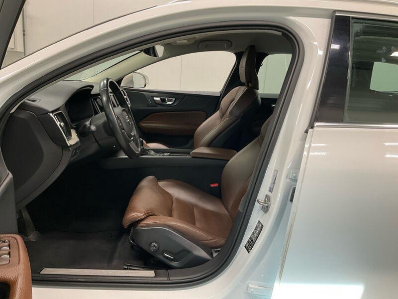 Volvo - V60 - pic4