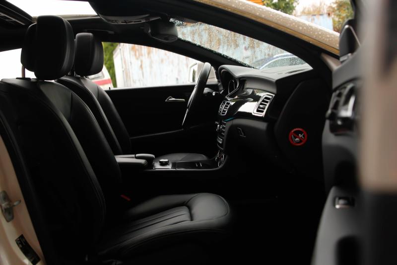 Mercedes - CLS350 AMG - pic10