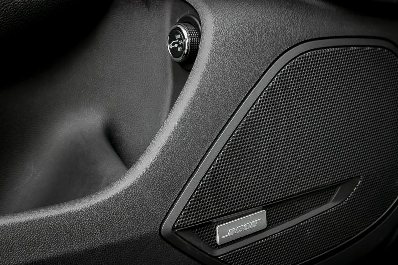 Opel - Insignia - pic35