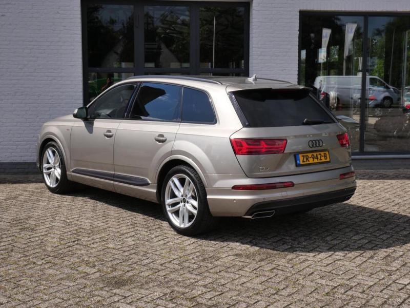 Audi - Q7 - pic3
