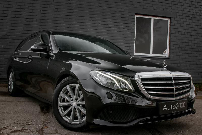 Mercedes - E200 - pic10