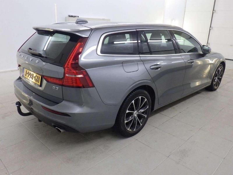 Volvo - v60 - pic2