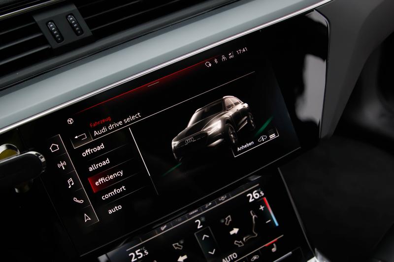 Audi - E-tron - pic19