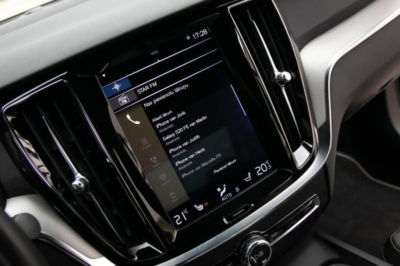 Volvo - S60 - pic20